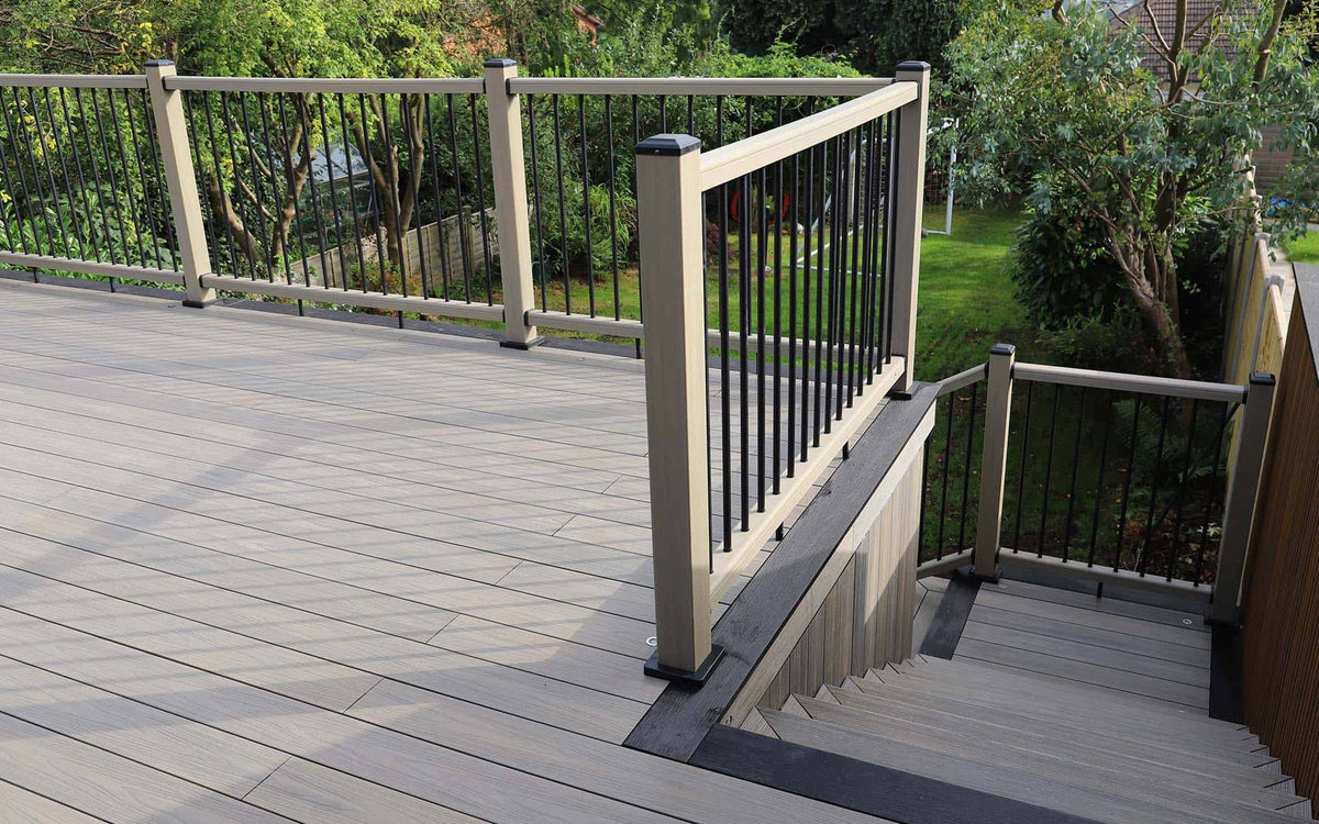 composite balustrade for raised garden