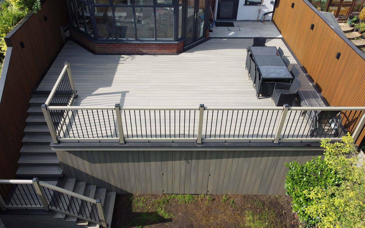 deluxe antique raised garden decking