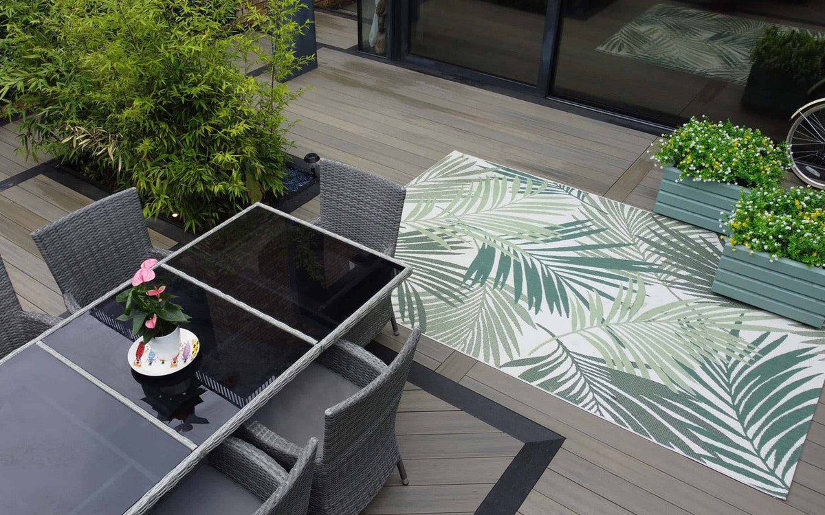 deluxe antique garden decking