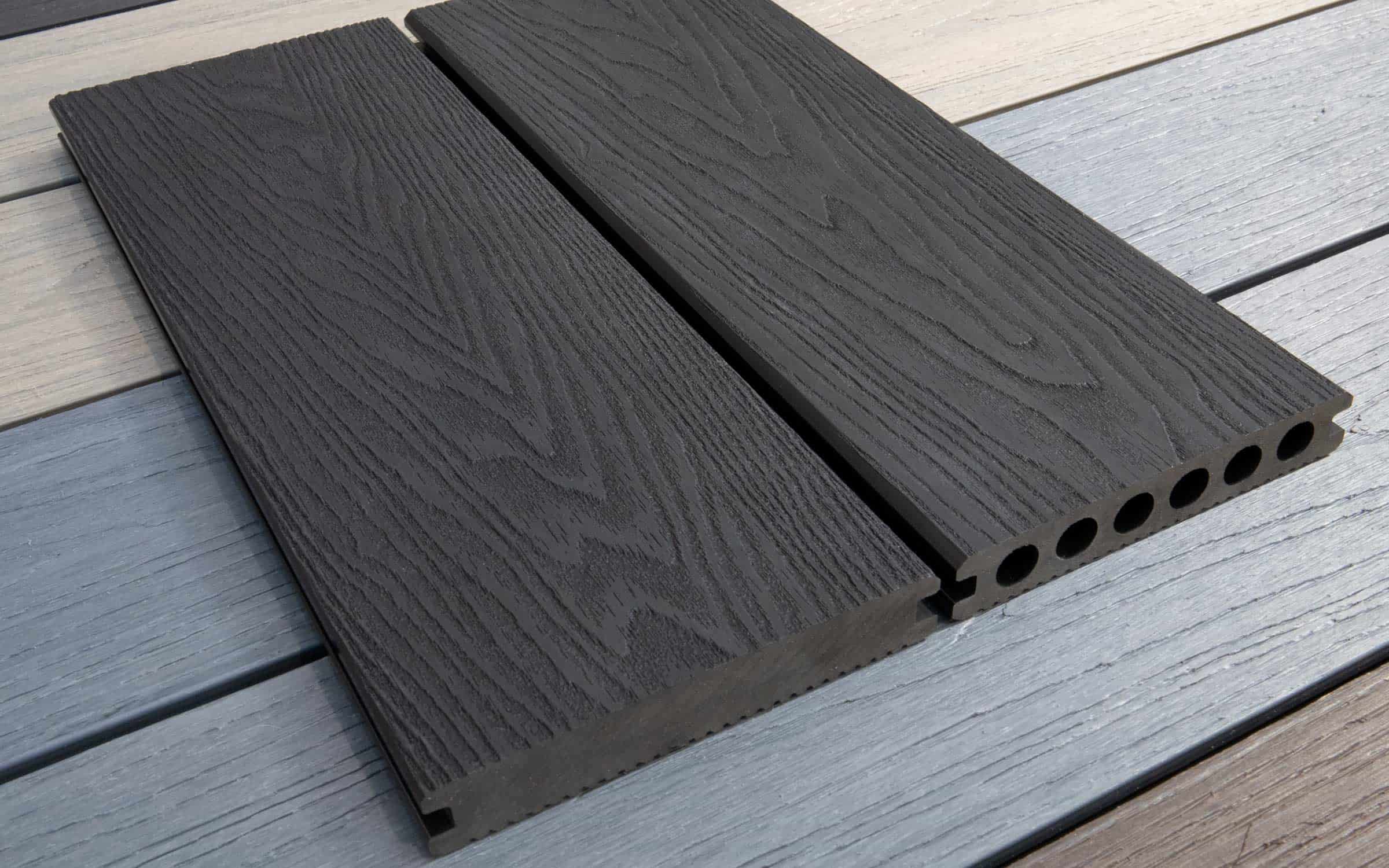 lightweight hollow composite decking