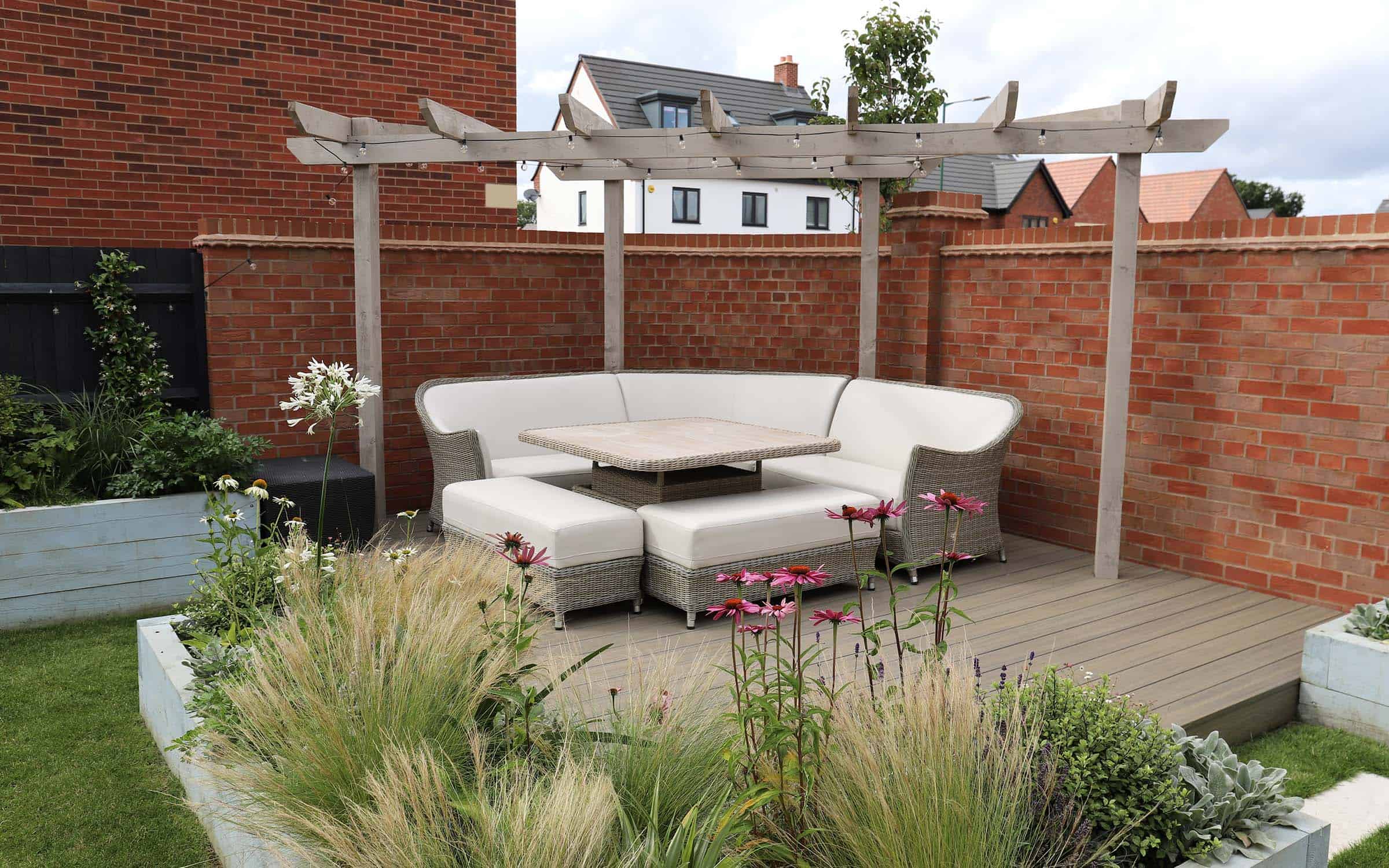 small garden decking ideas