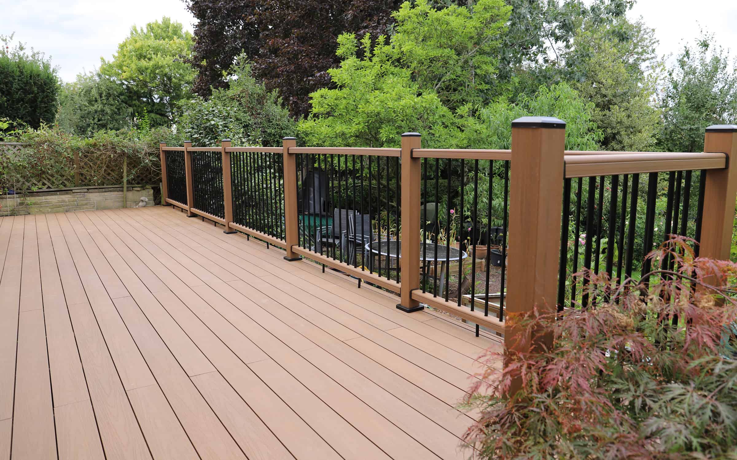 raised deck teak balustrades