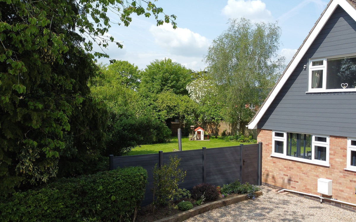 modern composite fencing