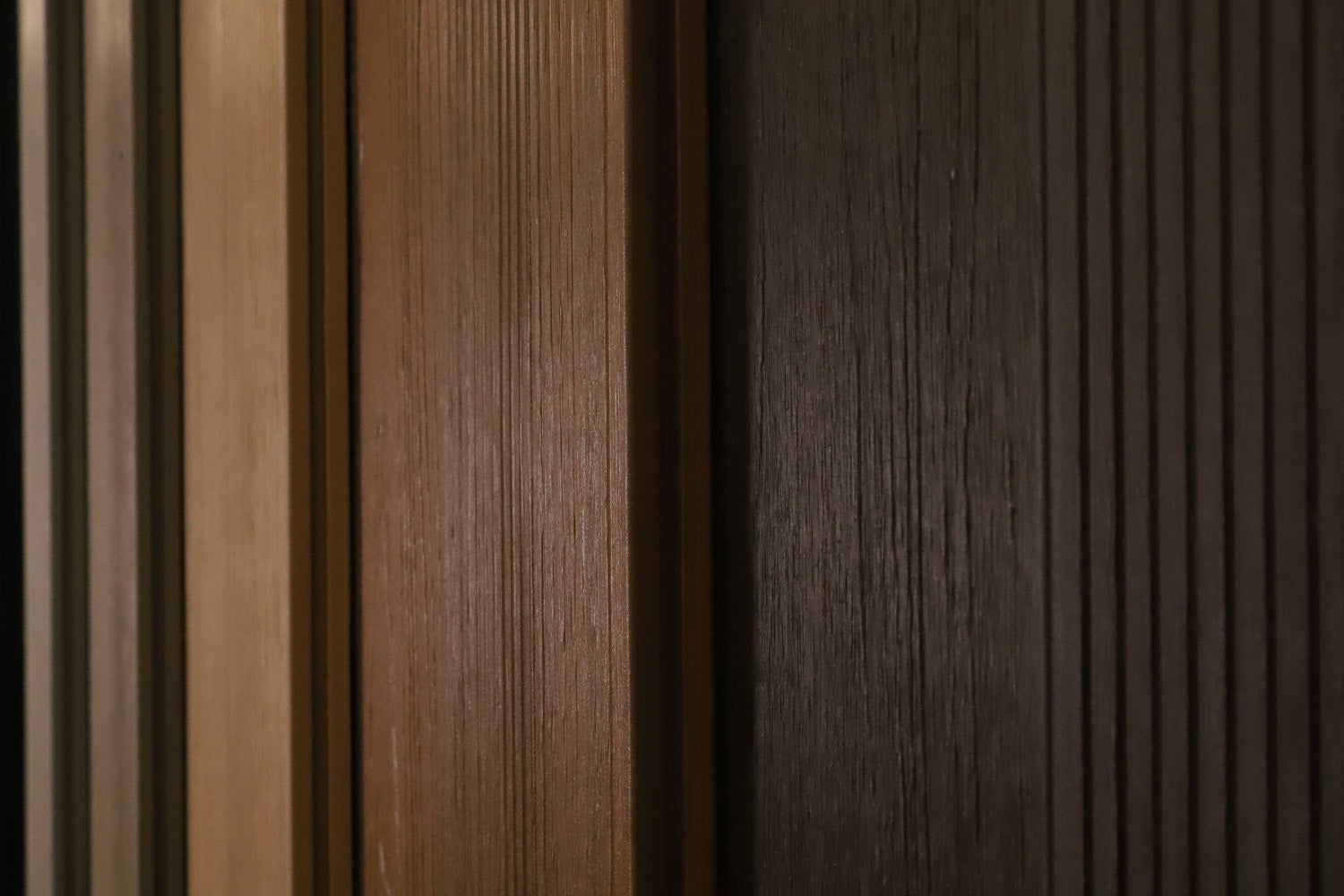 NeoTimber® Deluxe composite decking woodgrain detail close-up showing realistic textured finish