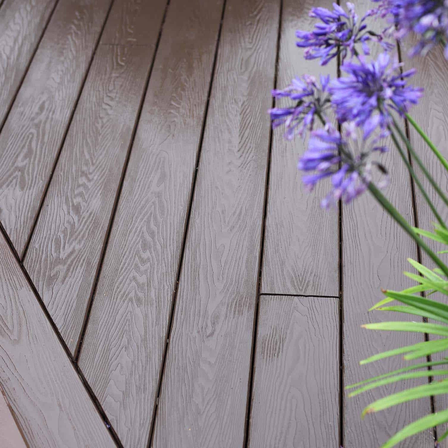 NeoTimber® Classic Lite Deck Board - Chocolate