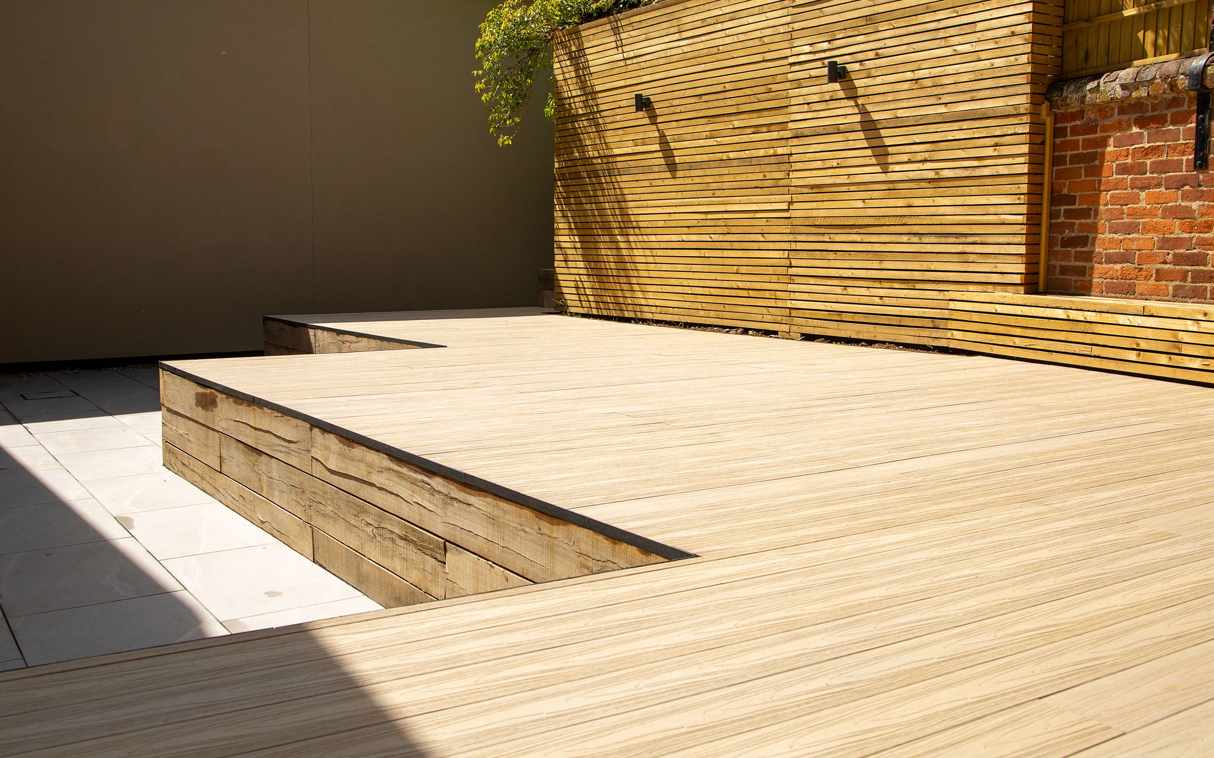 NeoTimber Deluxe Hollow Ash White Composite Decking – Raised Deck Installation