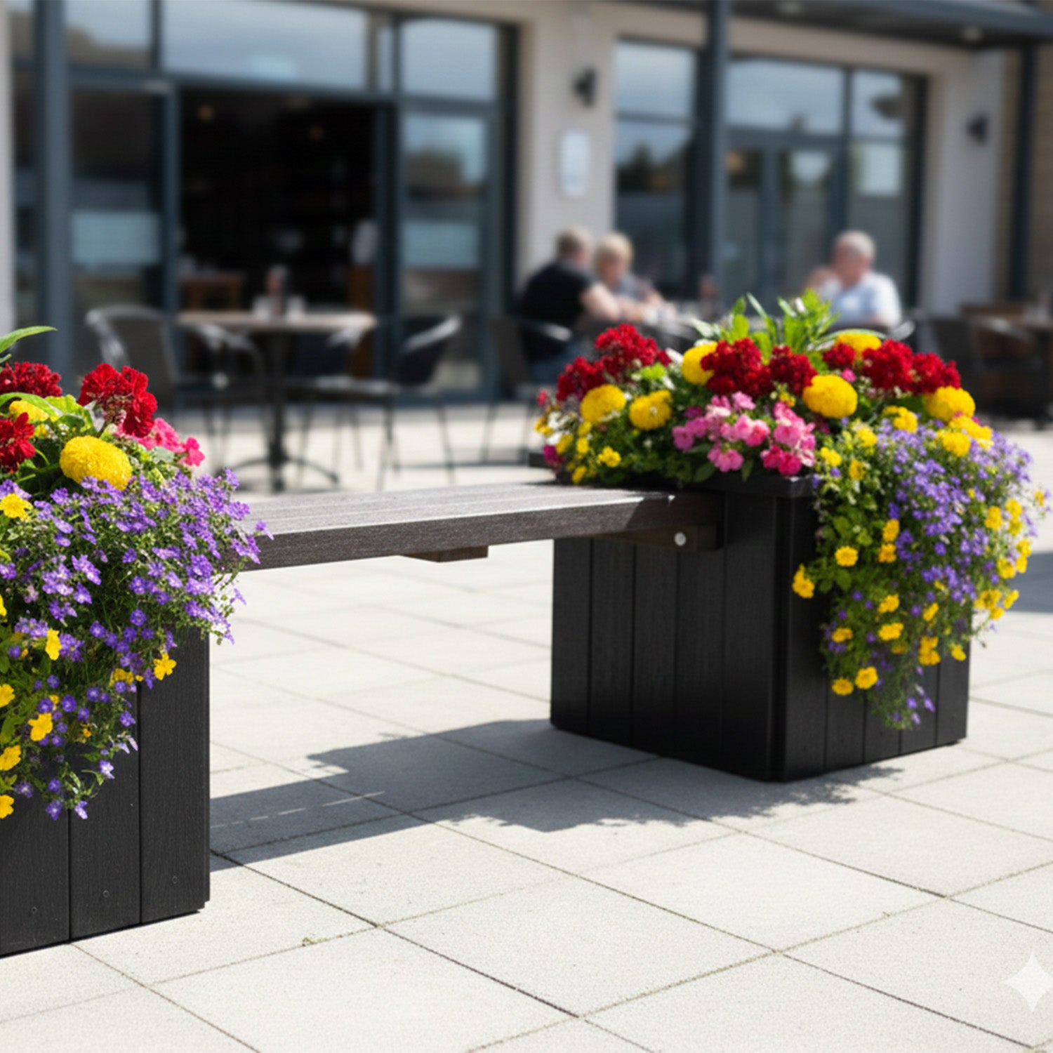 Recycled Plastic Planter Bench – Suitable for Hospitality Areas