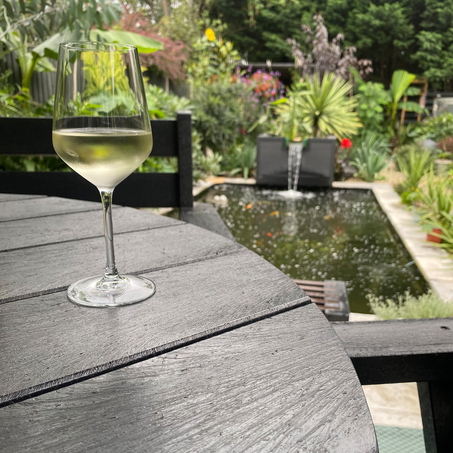 Recycled Plastic Terrace Table & Chair Set – Low-Maintenance Design