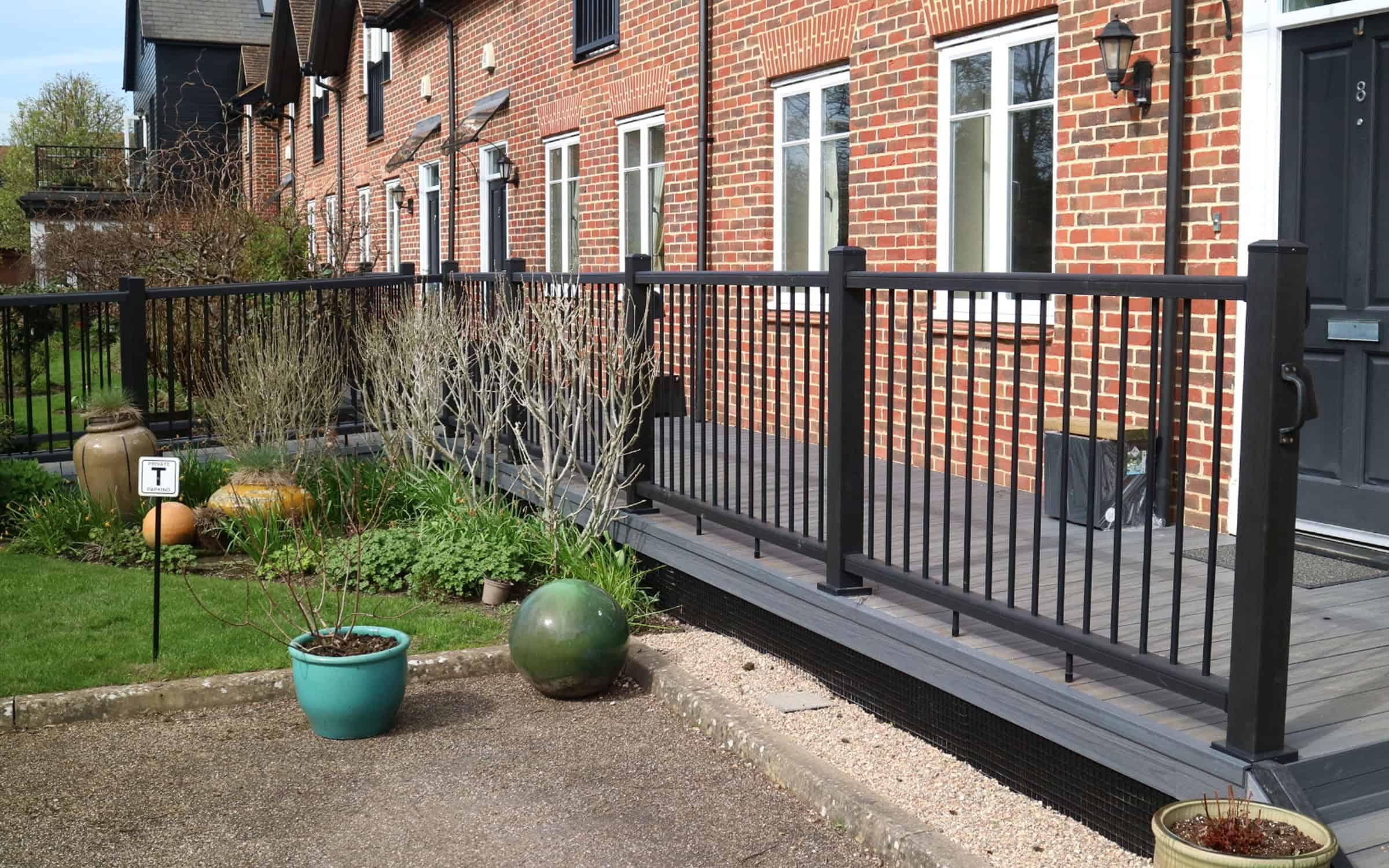 composite vs wooden balustrades