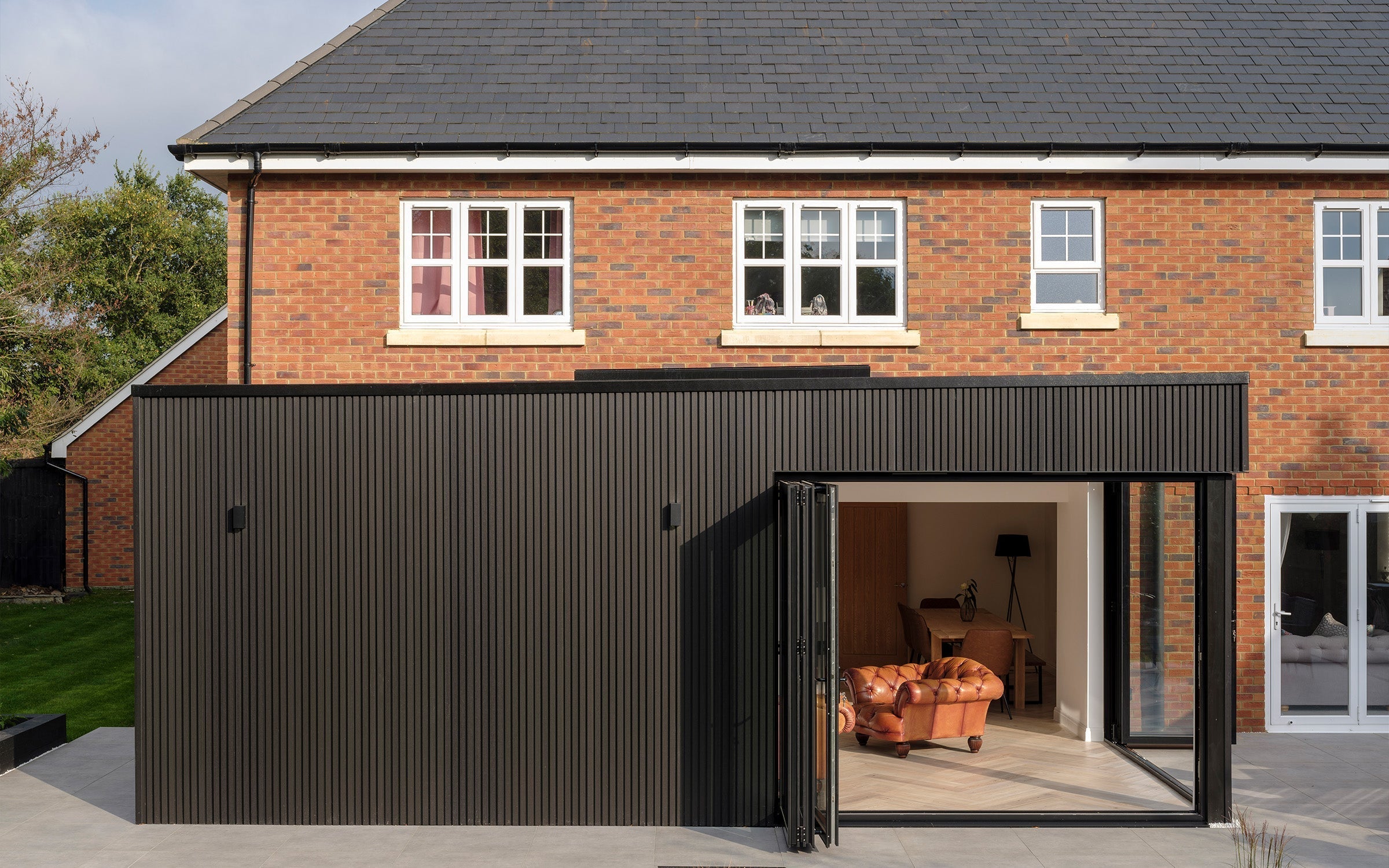 black composite cladding