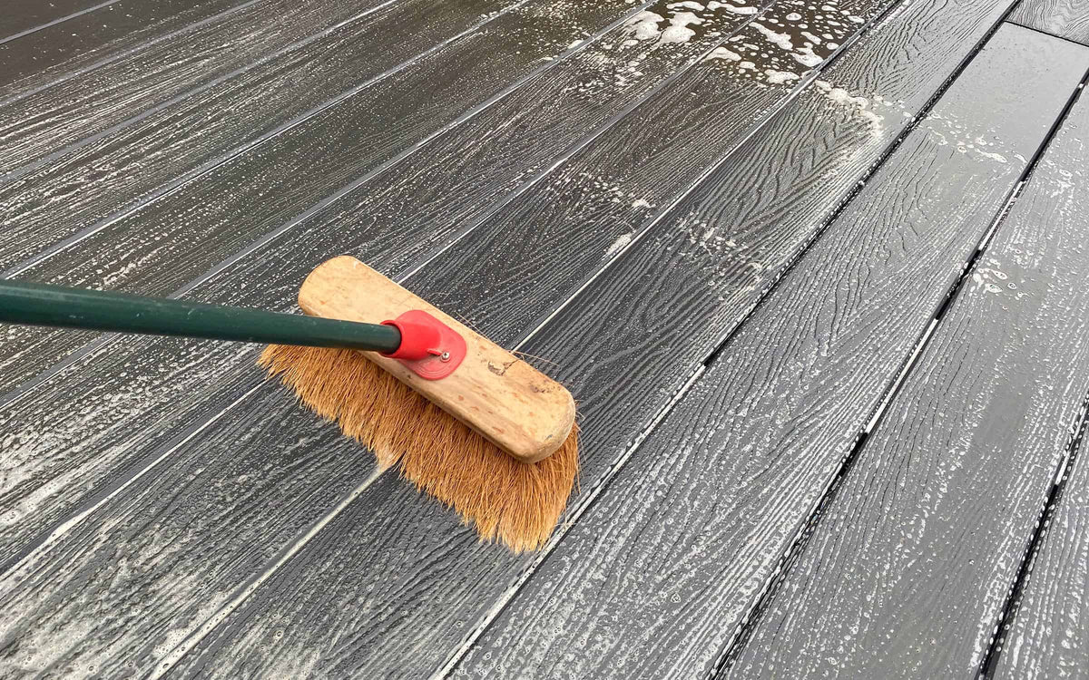 cleaning composite decking