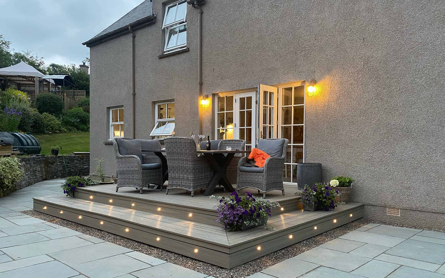 deluxe antique hollow decking