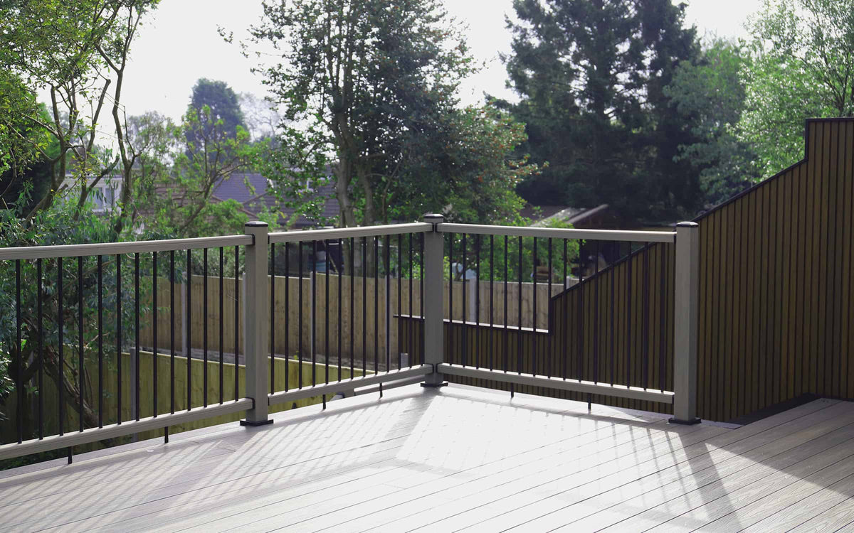 composite vs timber balustrades