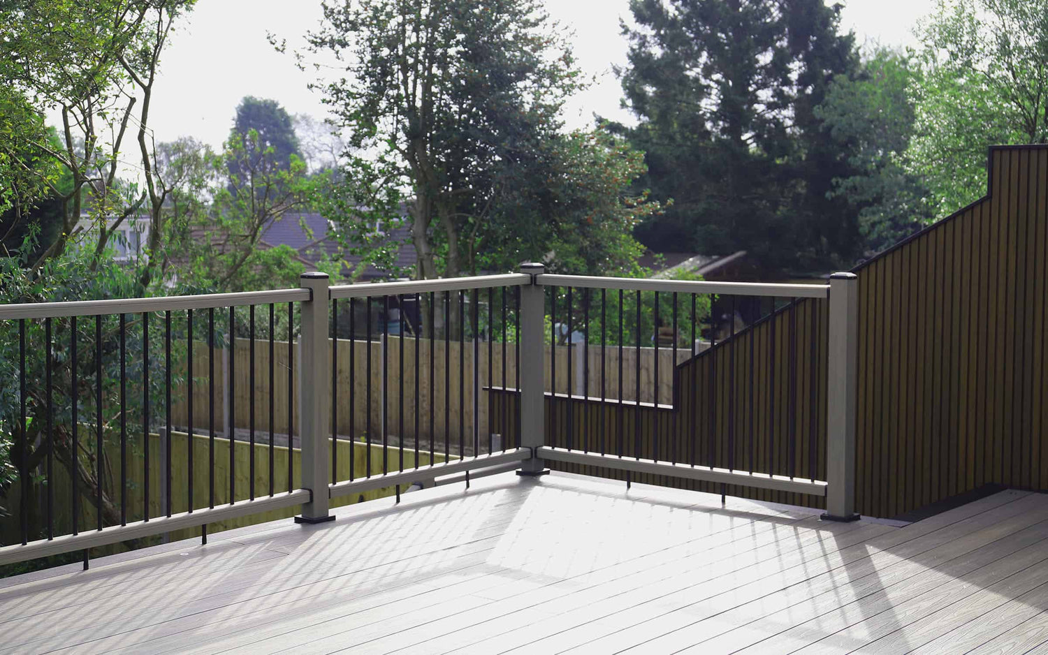 composite vs timber balustrades