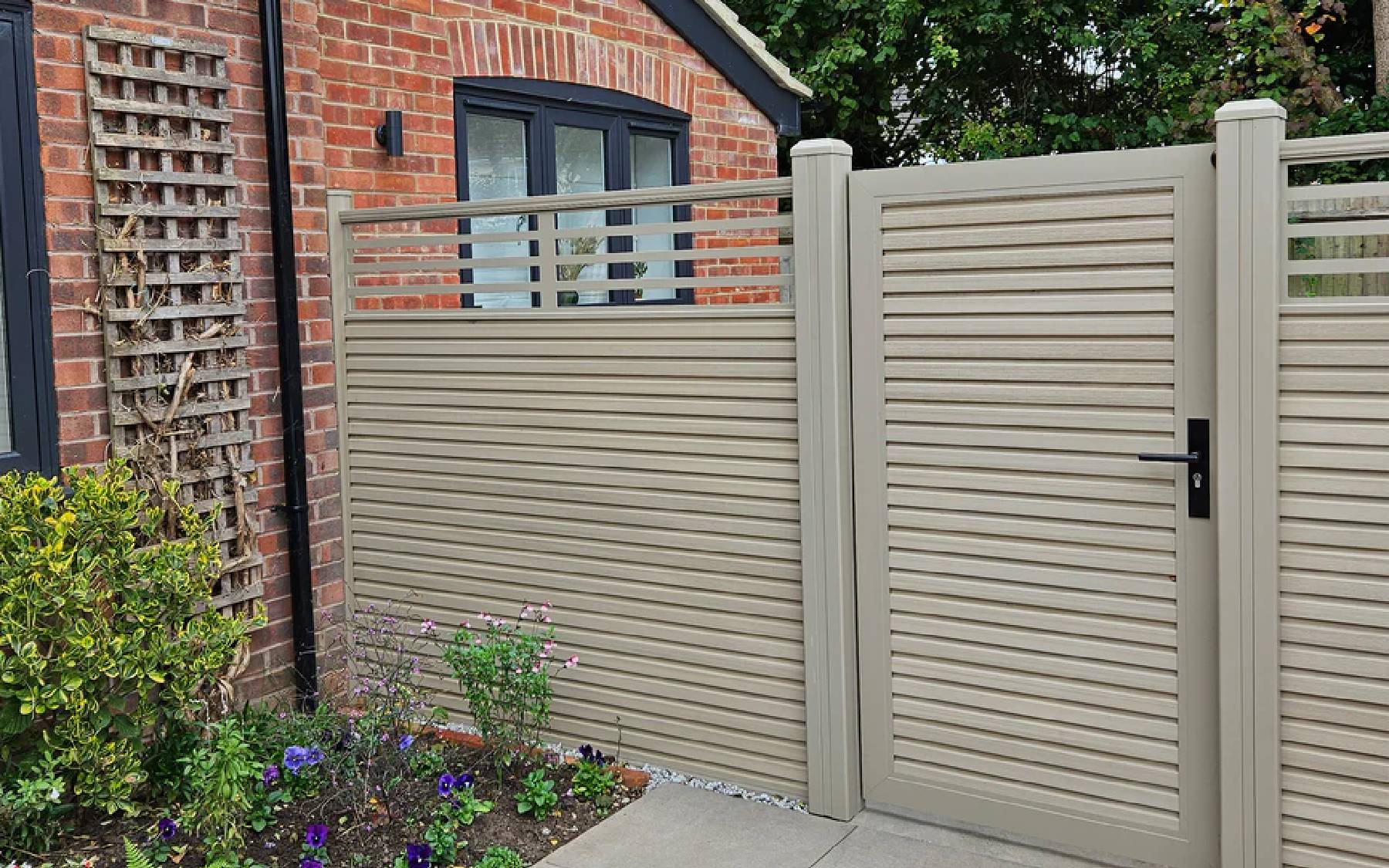 cheap composite fencing