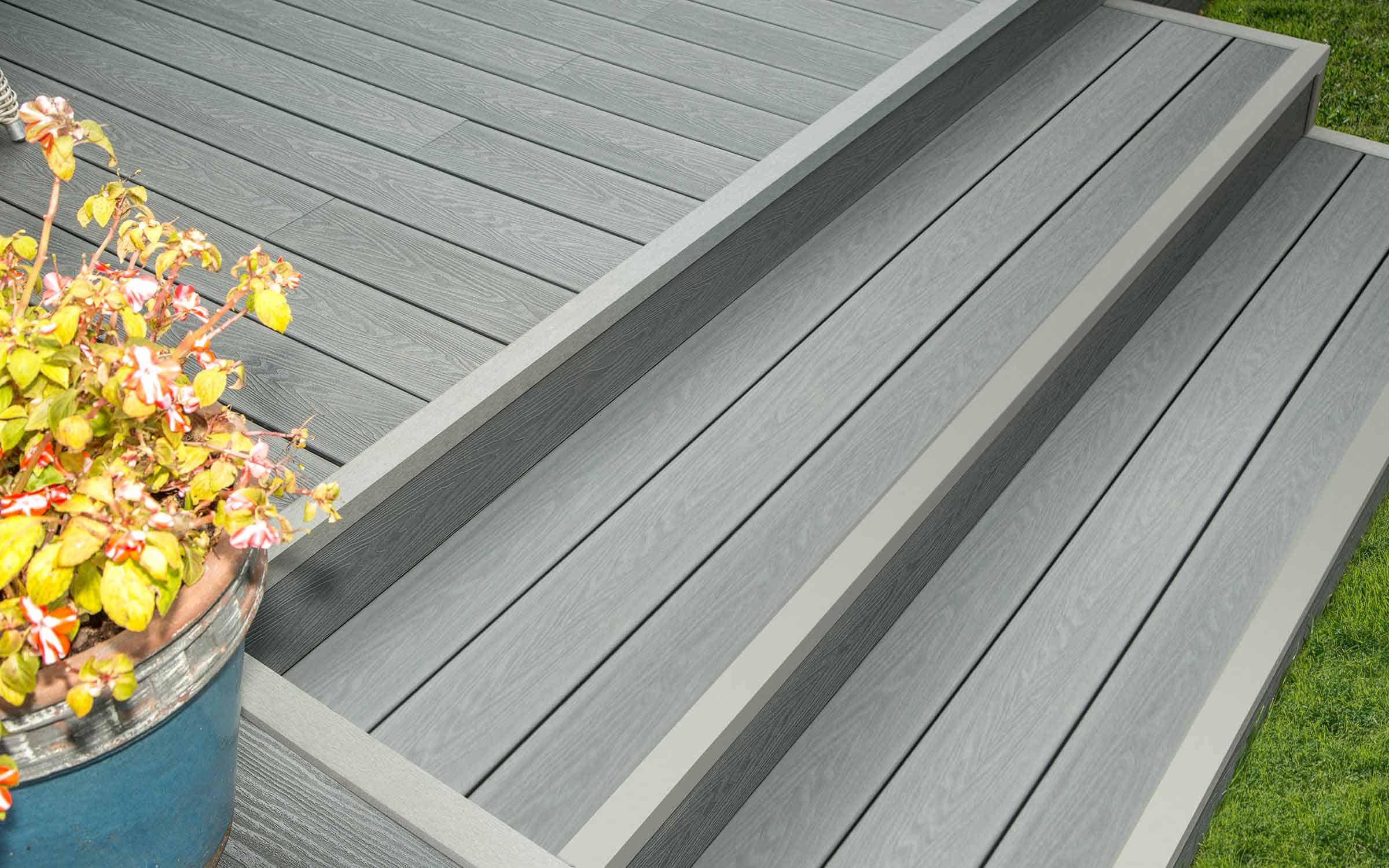 composite decking steps