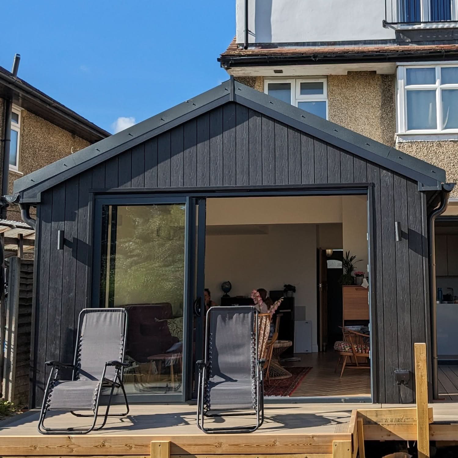 NeoTimber Deluxe Woodgrain Composite Cladding Board – Charcoal – Lifestyle Cladding View