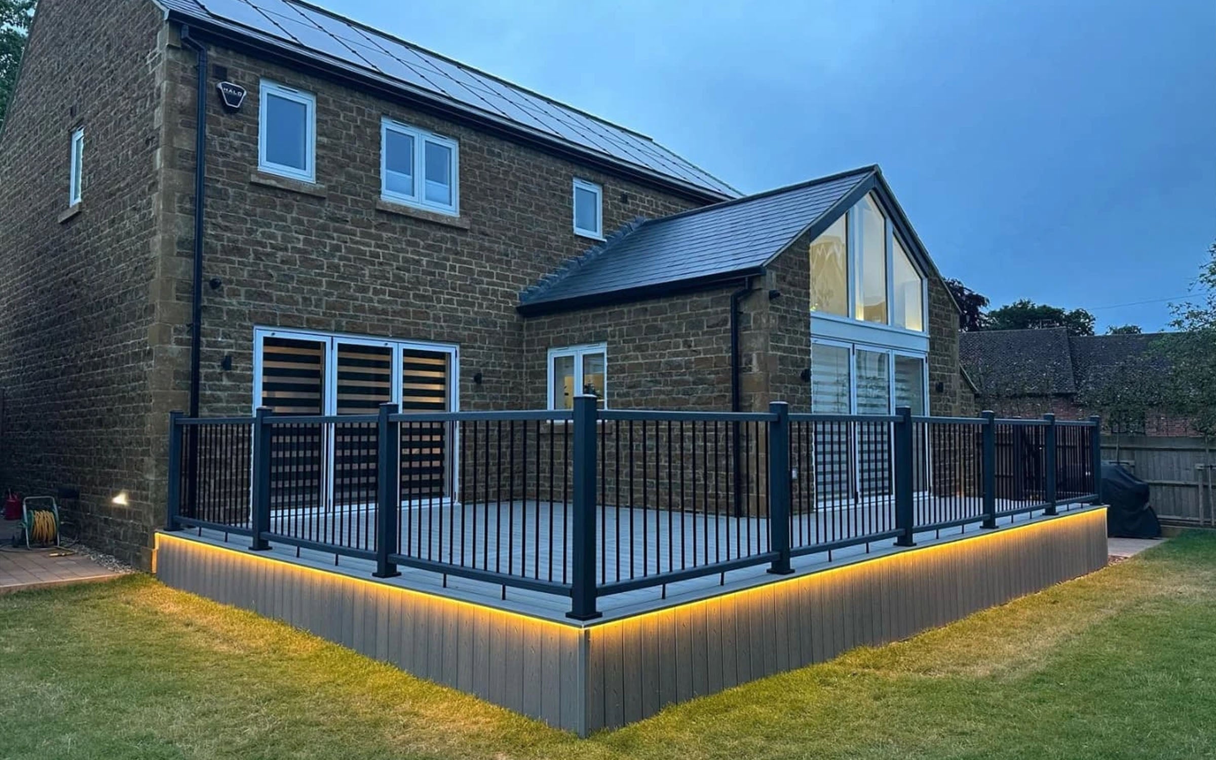 NeoTimber Composite Balustrades - Capped Composite Profile