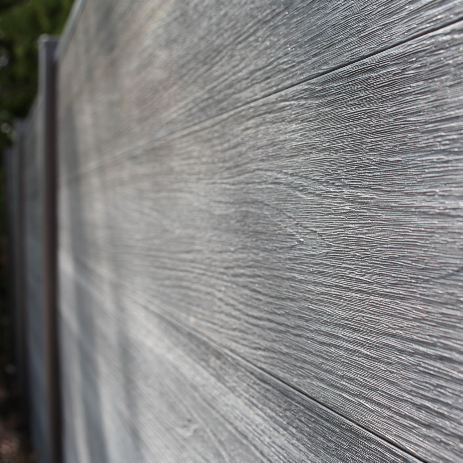NeoTimber Deluxe Composite Fence Panel Set – Reversible Board Design