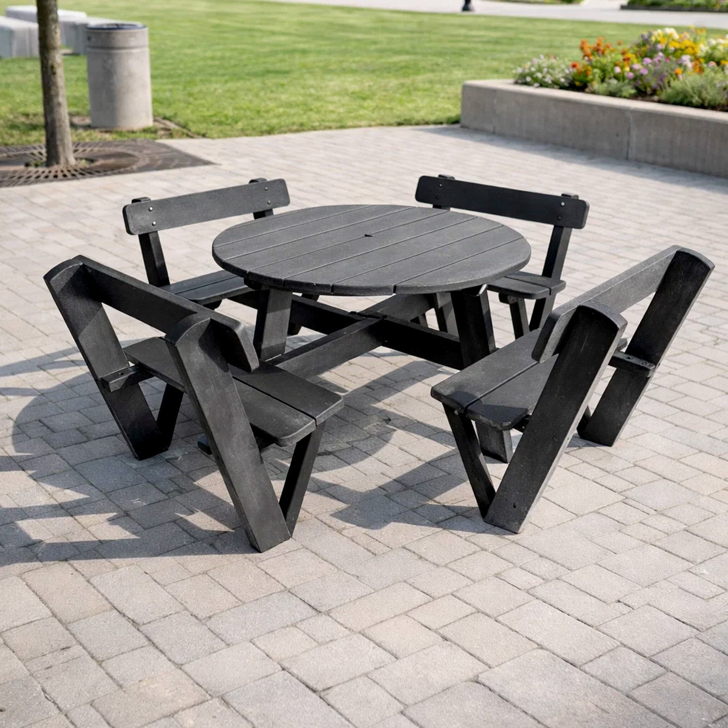 Recycled Plastic Round Picnic Table – Available With or Without Backrests