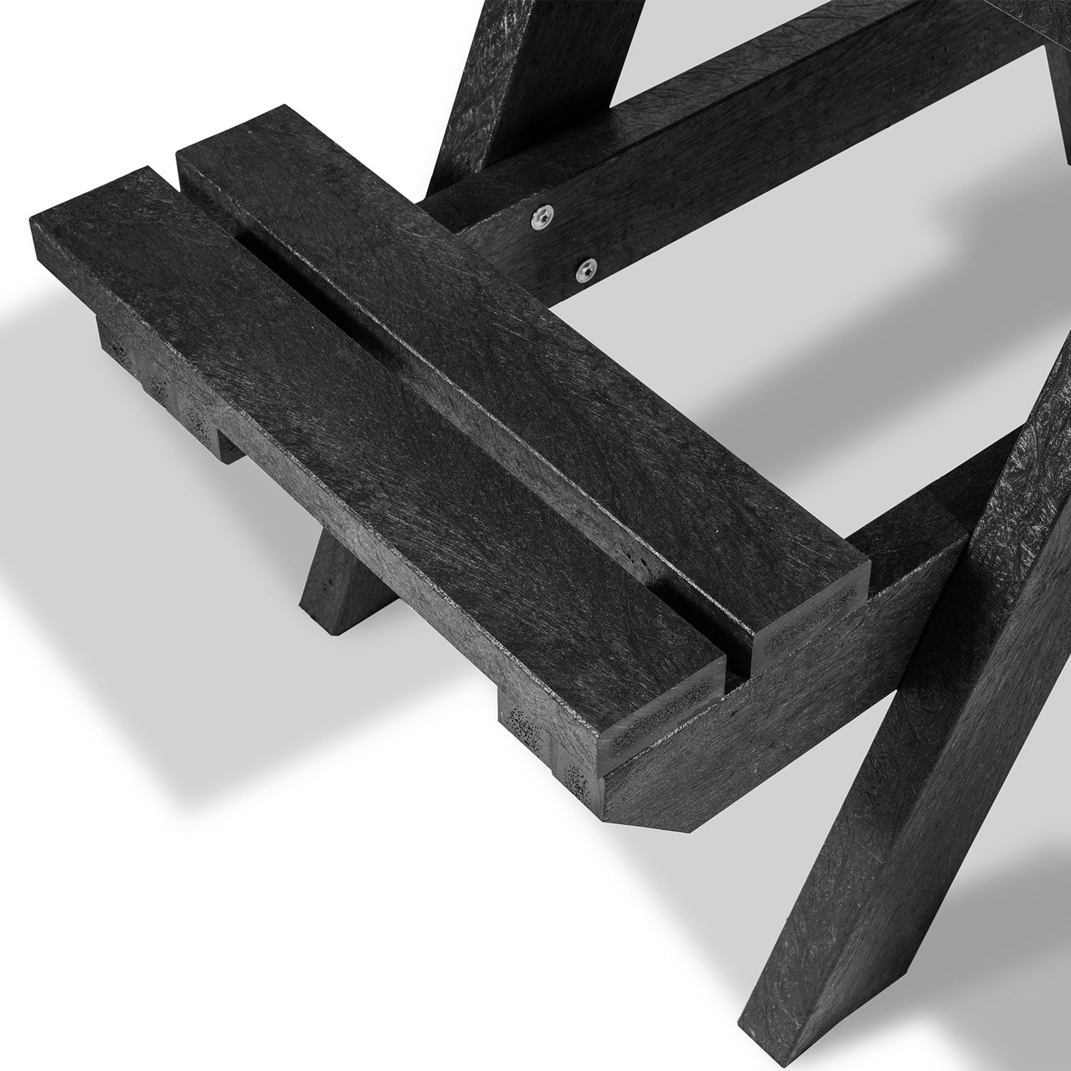 Recycled Plastic Wheelchair-Accessible Picnic Table – Durable for Busy Environments