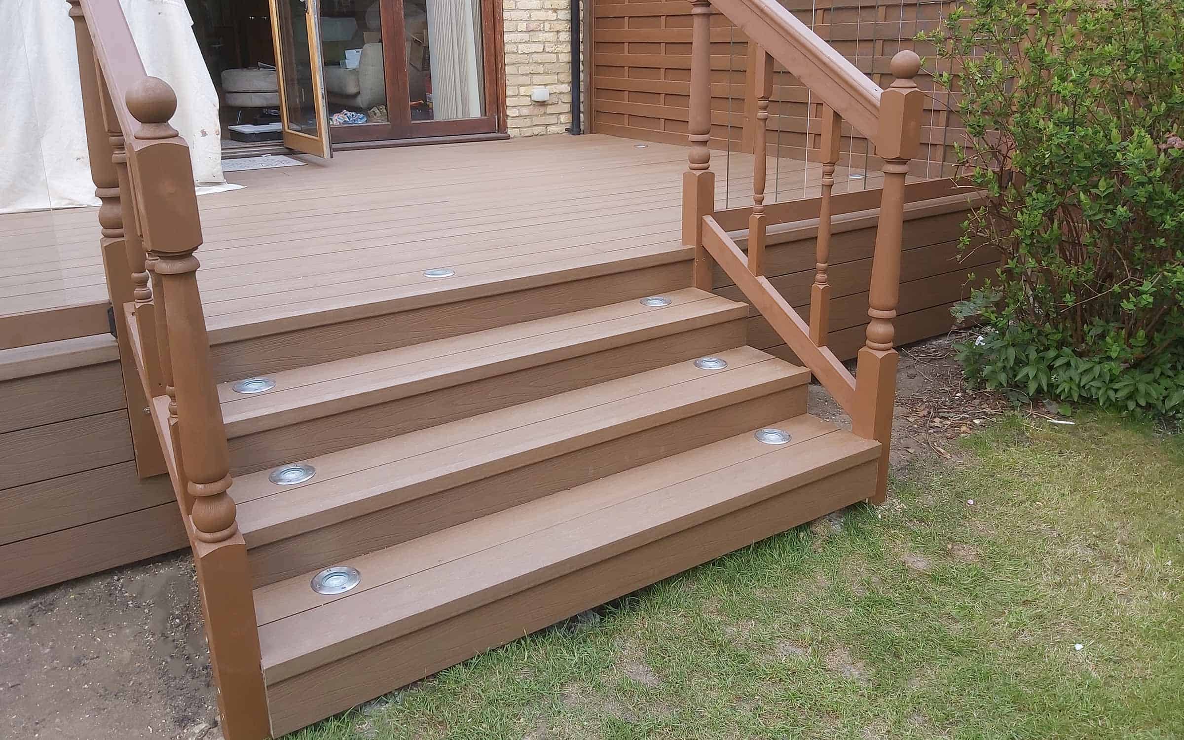 composite decking steps